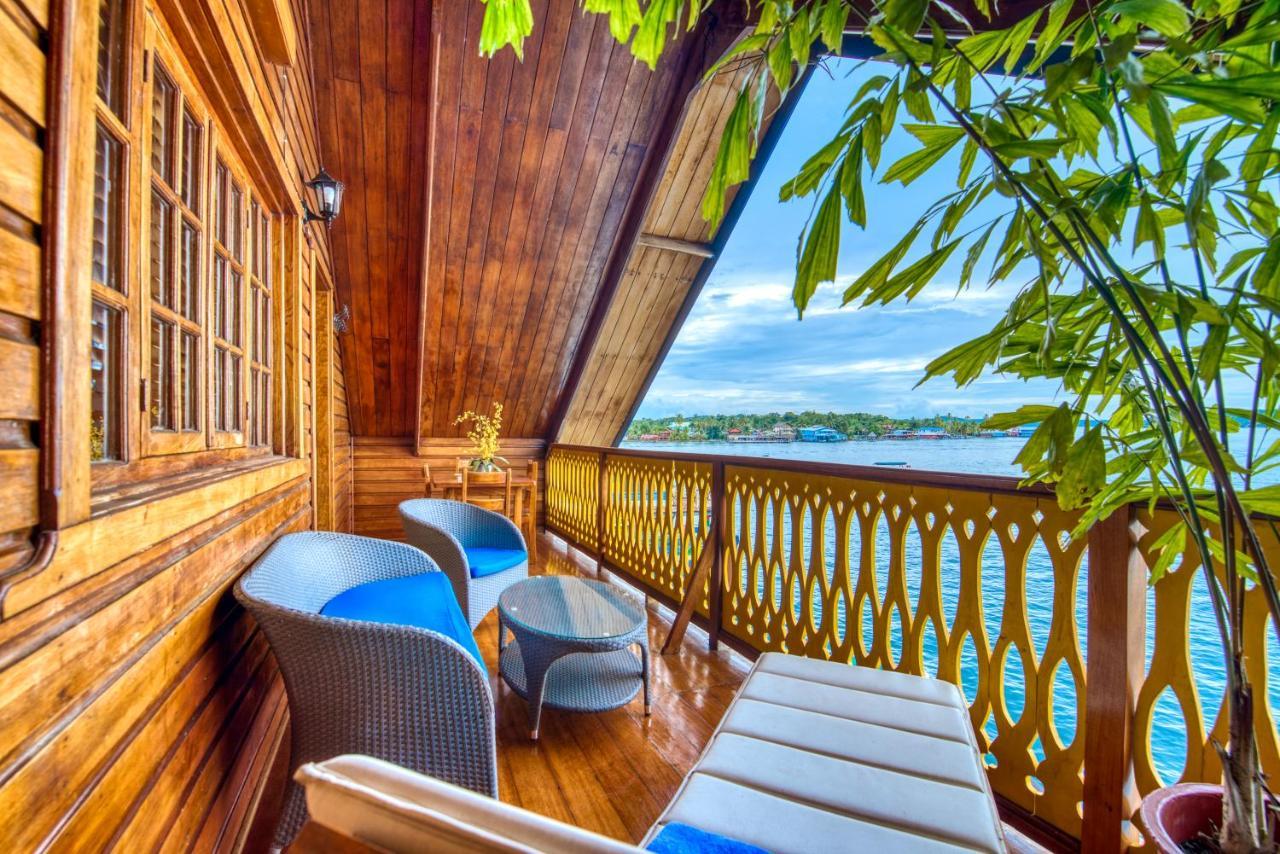Hotel Bocas Del Toro Exteriör bild